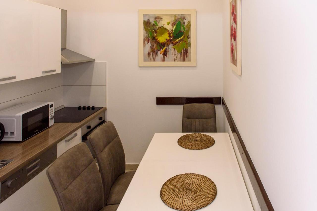 Apartment Bruno Загреб Экстерьер фото